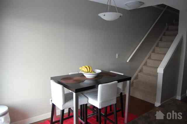 Airdrie City Town House for Rent in County of Rockyview