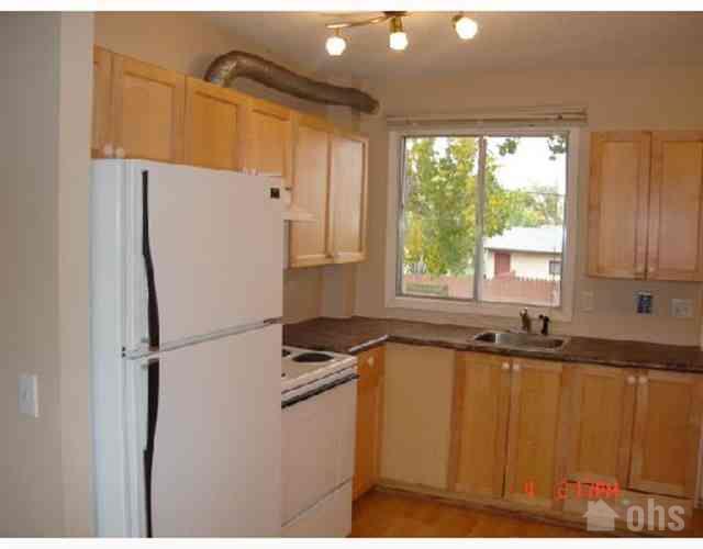 Penbrooke Town House for Sale in Calgary - OHS Listing # 1951